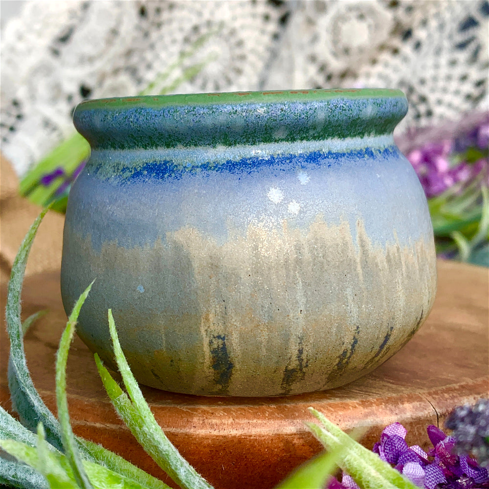 c4935cd3-fc84-4a04-8008-50bbfaa6fc21